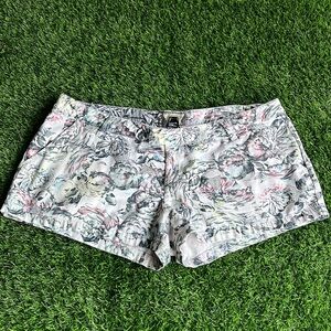 VOLCOM Floral Print Shorts size 11